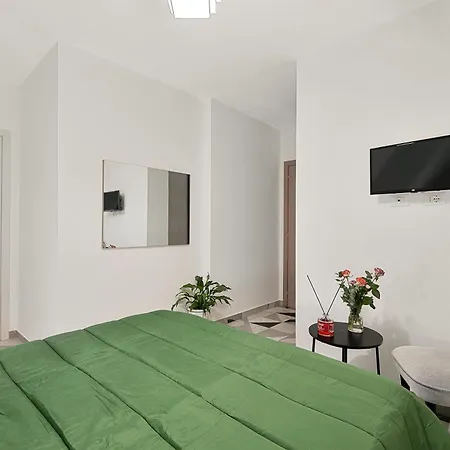 Orizzonte 5 Terre - Via Fiume 44 - Stazione Apartament